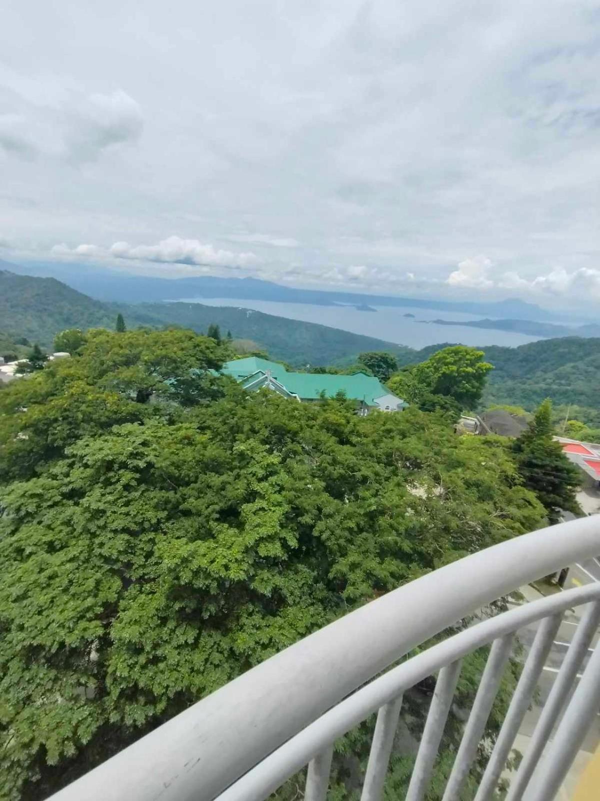 Cityland Tagaytay Taal Lake View City View Free Pool Parking Studios With Balcony Are City View Tagaytay City Exterior foto